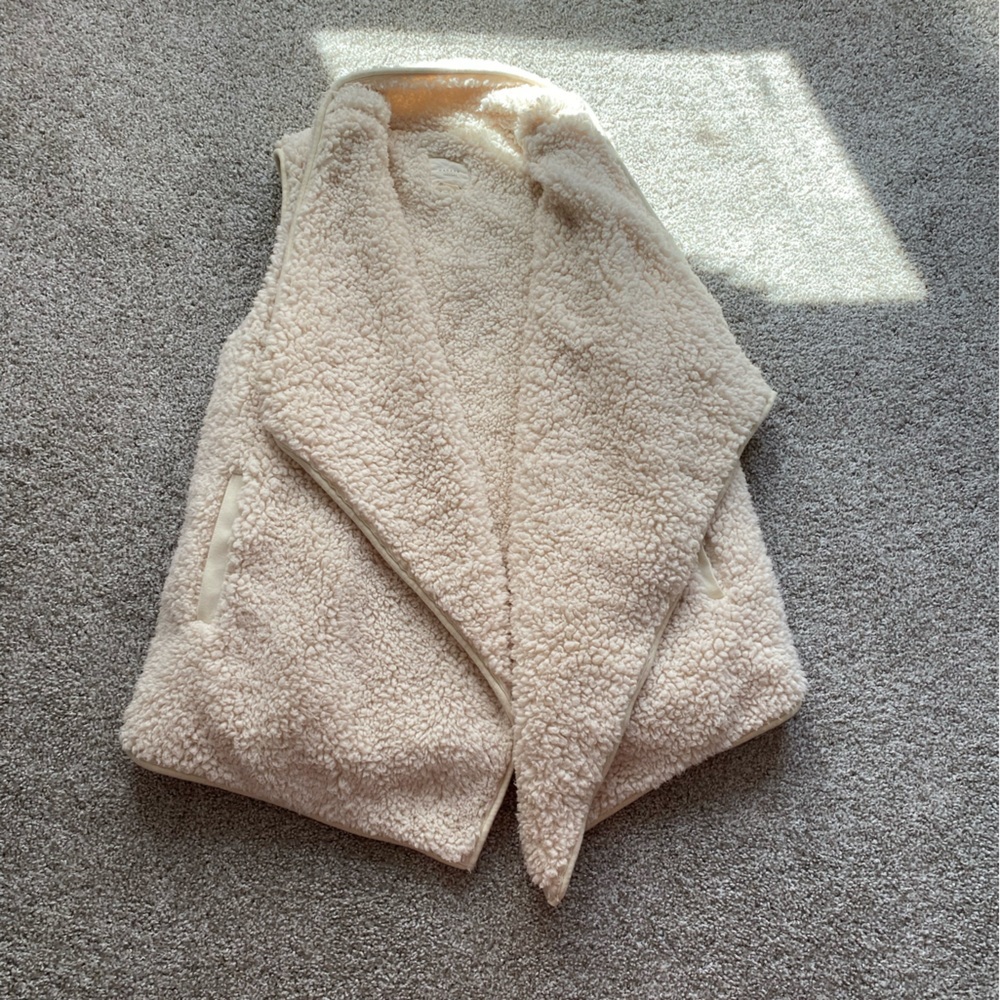 Harper Sherpa vest